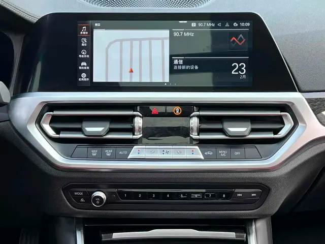 BMW 3 Series — Фото автомобиля 13