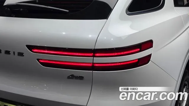 Genesis GV70 — Фото автомобиля 22
