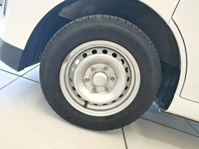 Wuling Yangguang — Фото автомобиля 24