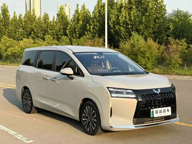 Wuling Starlight 730 — Фото автомобиля 3