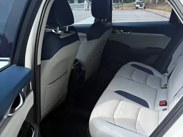 Geely Xingrui — Фото автомобиля 6