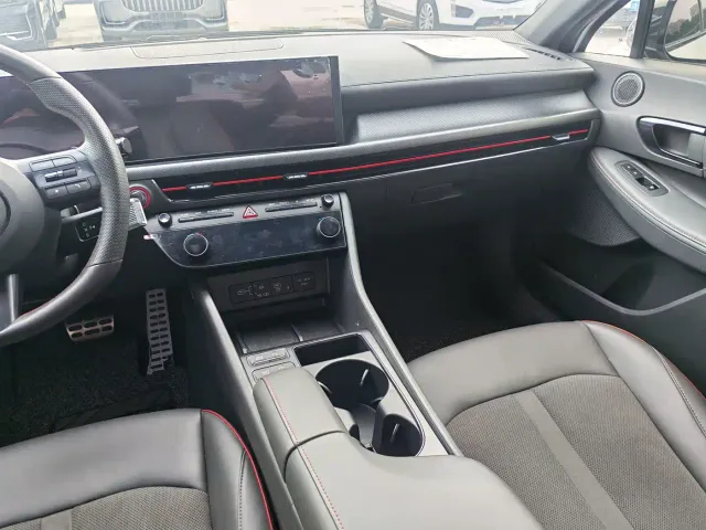 Hyundai Sonata — Фото автомобиля 5