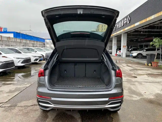 Audi Q3 — Фото автомобиля 19
