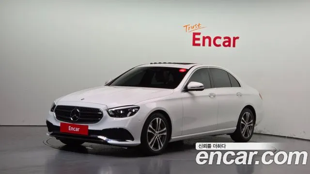 Фотография автомобиля — Mercedes-Benz E-Class W213