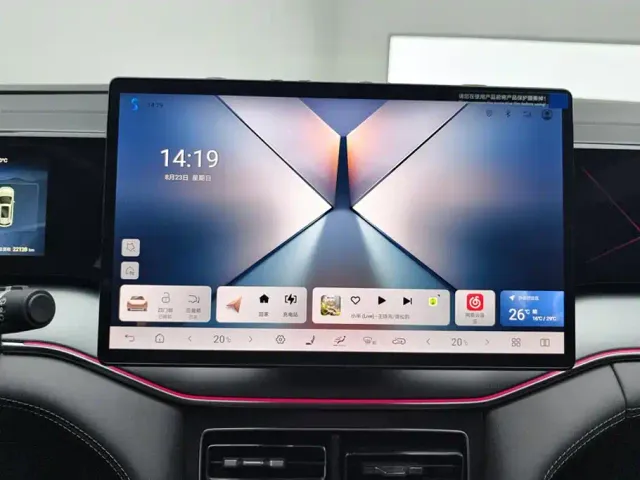 BYD Song L DM-i — Фото автомобиля 13