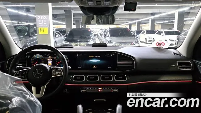 Mercedes-Benz GLE-Class — Фото автомобиля 11