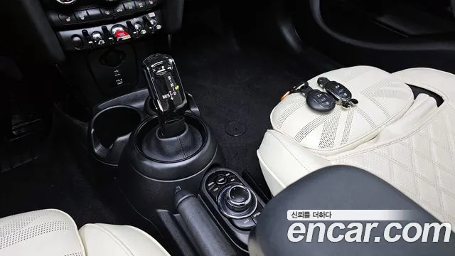 Mini Cooper Cooper 5 дверей Classic Plus — Фото автомобиля 7