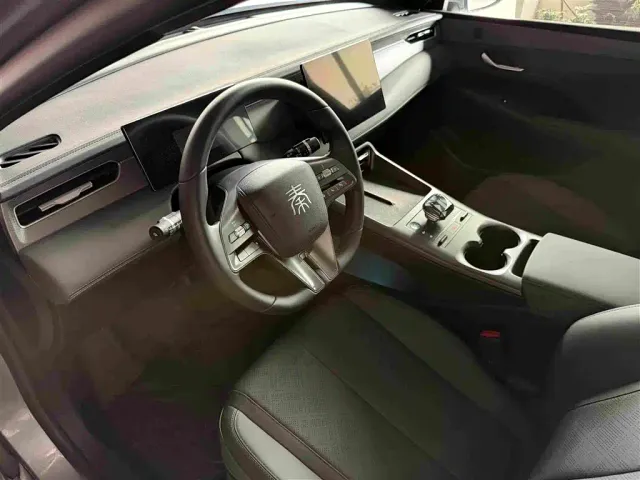 BYD Qin PLUS — Фото автомобиля 7