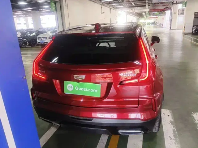Cadillac XT4 — Фото автомобиля 5