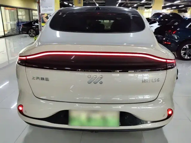 IM Motors LS6 — Фото автомобиля 3