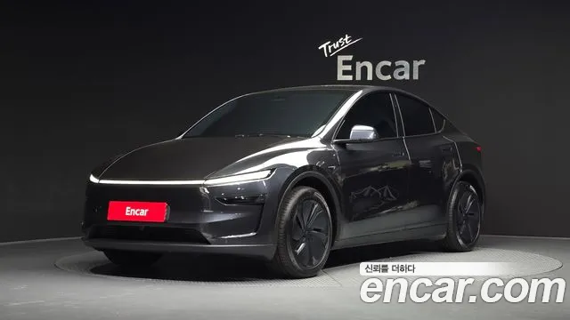 Фотография автомобиля — Tesla Model Y