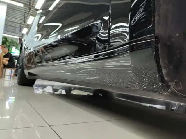 Tesla Model 3 — Фото автомобиля 20