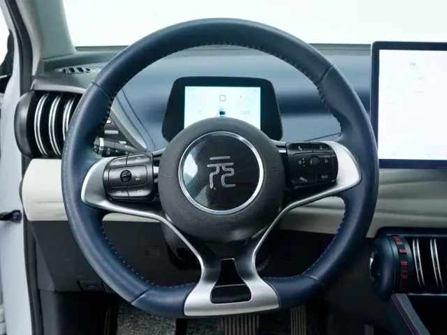 BYD Yuan PLUS — Фото автомобиля 17