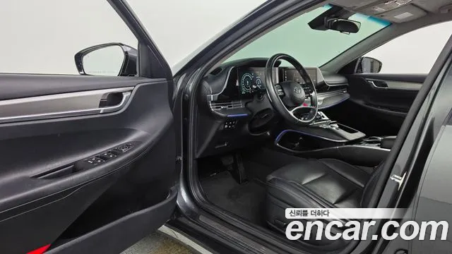 Hyundai Grandeur New — Фото автомобиля 16