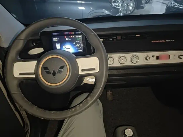 Wuling Hongguang Mini EV — Фото автомобиля 9