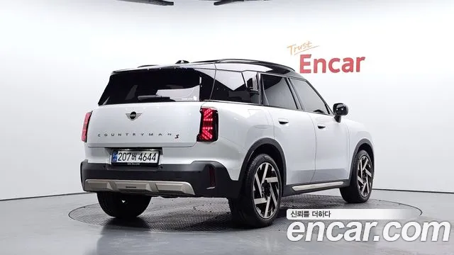 MINI Countryman 3rd Gen — Фото автомобиля 2