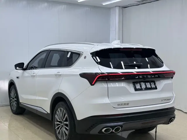 Jetour X70 Plus — Фото автомобиля 6