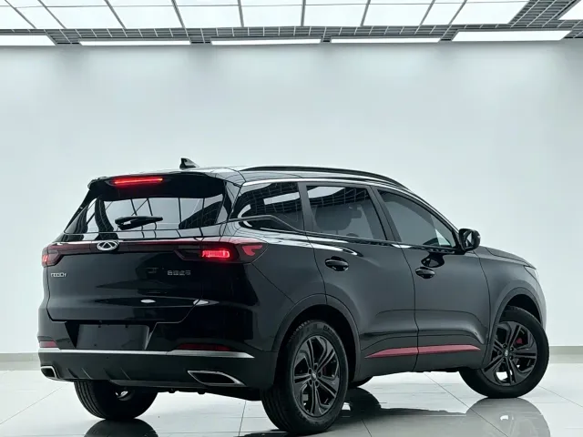 Chery Tiggo 7 — Фото автомобиля 6