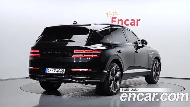 Genesis GV80 — Фото автомобиля 2