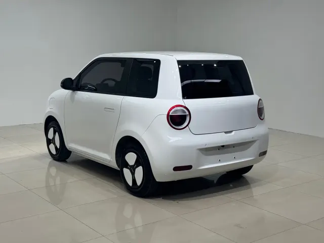 Changan Lumin — Фото автомобиля 7