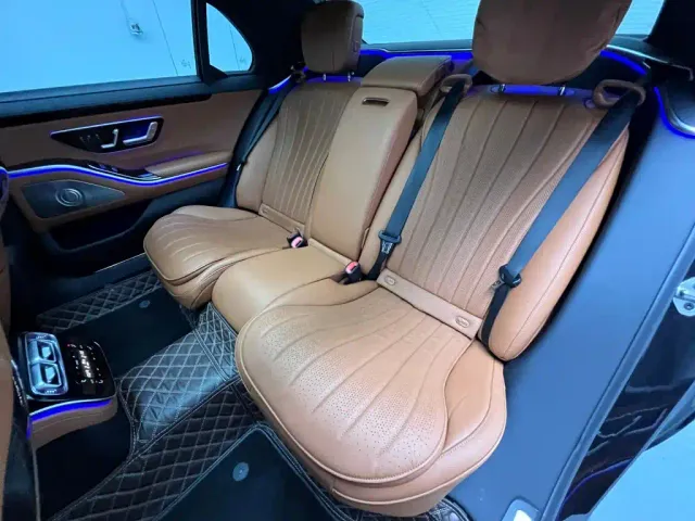 Mercedes-Benz S-Class — Фото автомобиля 12