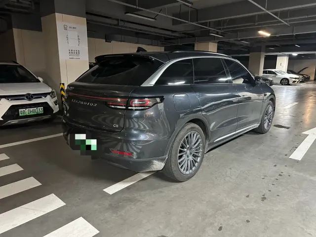 Leapmotor C11 — Фото автомобиля 7
