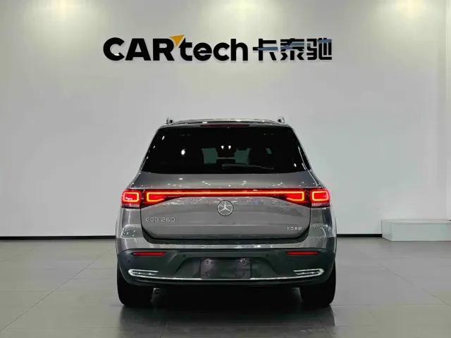 Mercedes-Benz EQB — Фото автомобиля 6