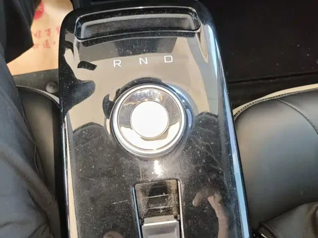 Geely Geometry E Firefly — Фото автомобиля 13