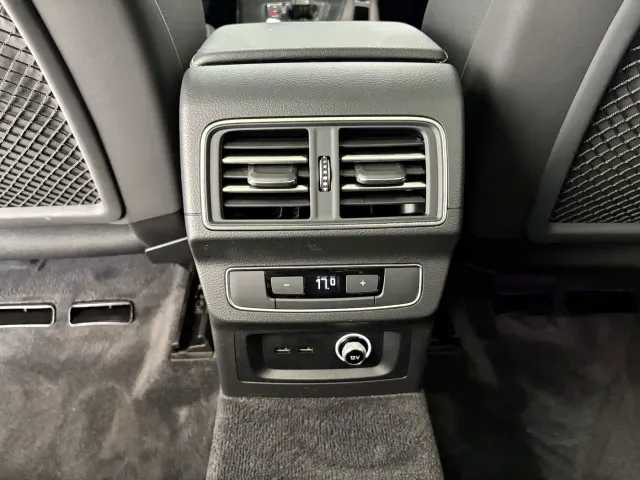 Audi Q5L — Фото автомобиля 19