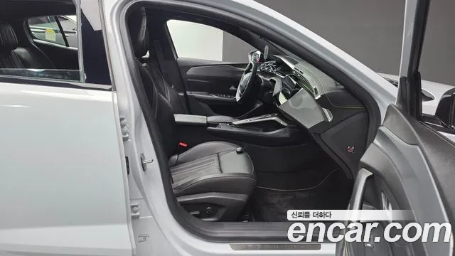 Peugeot 408 — Фото автомобиля 24
