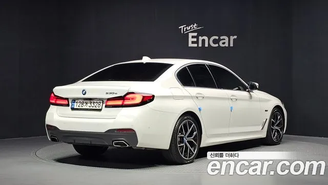 BMW 5-Series 5 серия (G30) — Фото автомобиля 2