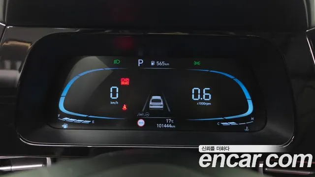 Hyundai Avante — Фото автомобиля 11