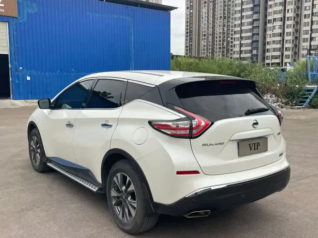 Nissan Murano — Фото автомобиля 6