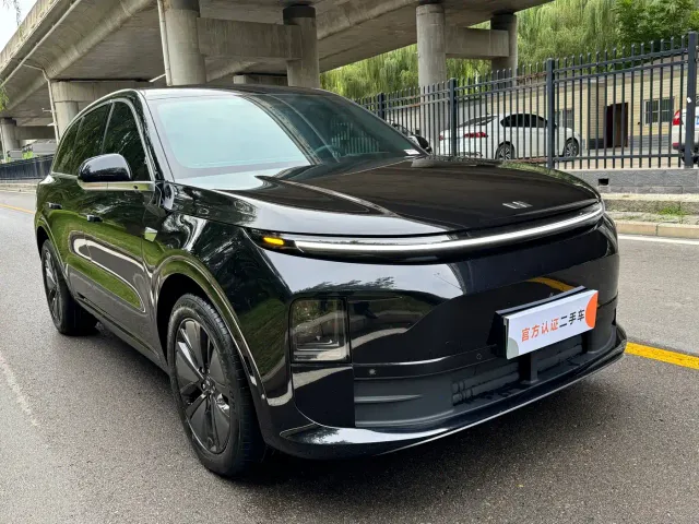 Li Auto L6 — Фото автомобиля 3