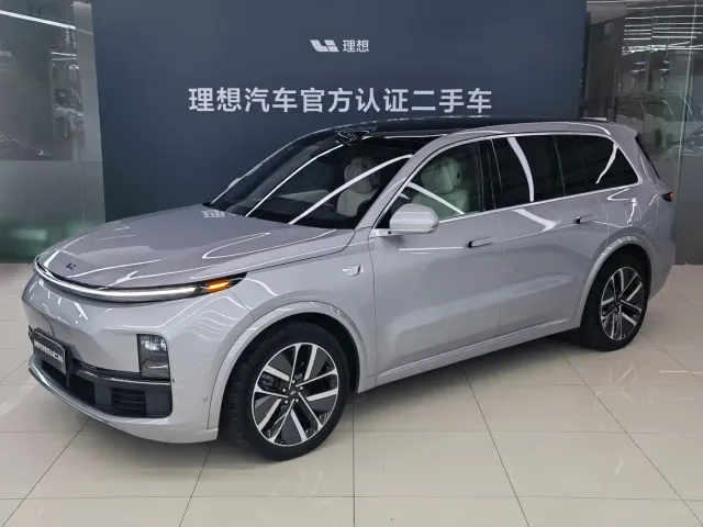 Фотография автомобиля — Li Auto L9