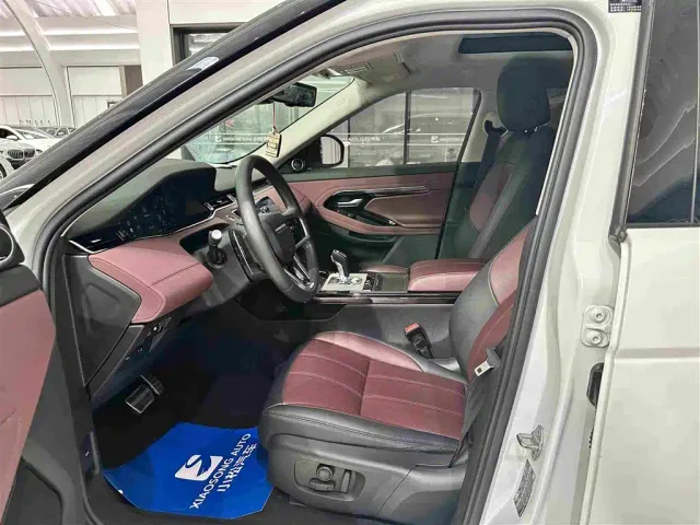 Land Rover Range Rover Evoque — Фото автомобиля 12