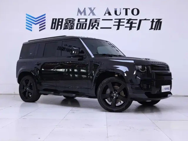 Land Rover Defender — Фото автомобиля 5