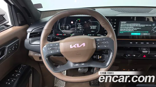 Kia EV9 — Фото автомобиля 12