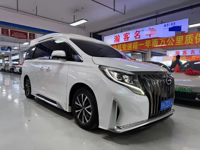 GAC Trumpchi M8 — Фото автомобиля 3
