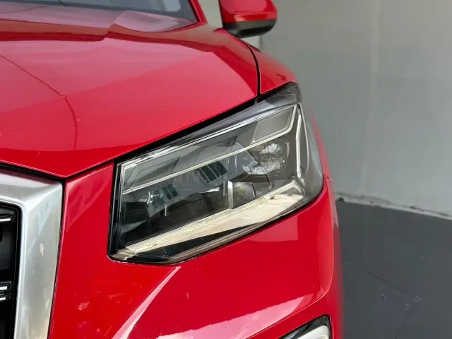 Audi Q2L — Фото автомобиля 16