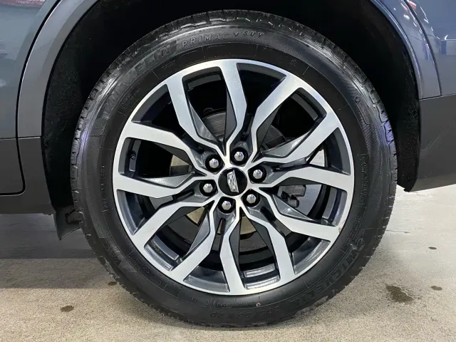 Cadillac XT5 — Фото автомобиля 25
