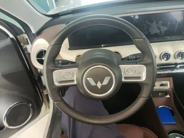 Wuling Bingo — Фото автомобиля 10
