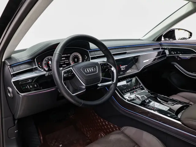 Audi A8 — Фото автомобиля 17