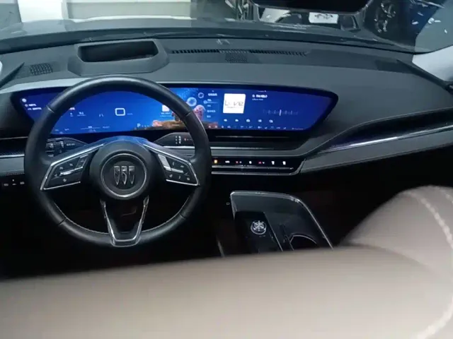 Buick E5 — Фото автомобиля 5