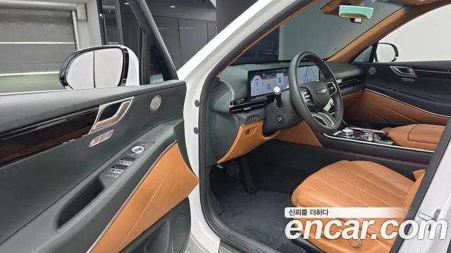 Genesis GV80 — Фото автомобиля 15