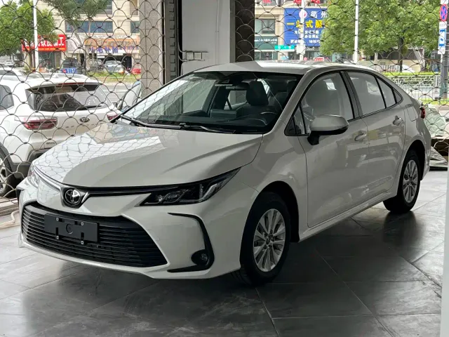 Фотография автомобиля — Toyota Corolla