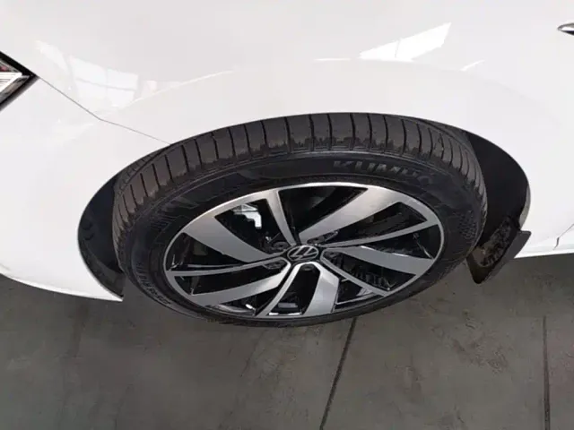 Volkswagen Sagitar — Фото автомобиля 22