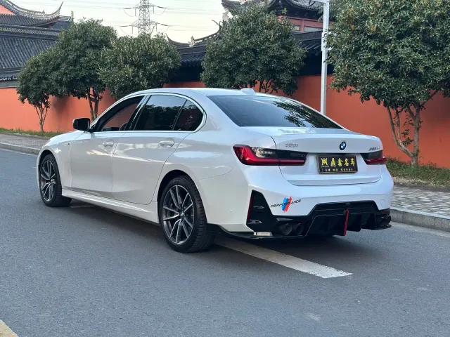 BMW 3 Series — Фото автомобиля 5