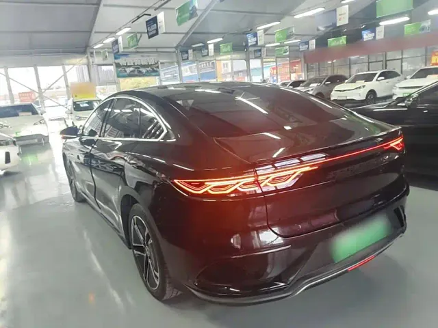 BYD Han — Фото автомобиля 4