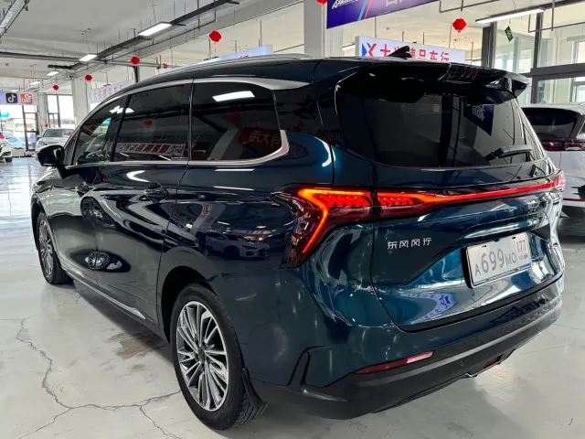 Dongfeng Fengxing Fengxing Yacht 2022 1.5T DCT Wave Chaser Edition — Фото автомобиля 5